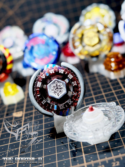 Beyblade Metal Fusion BeyStand Display Pro