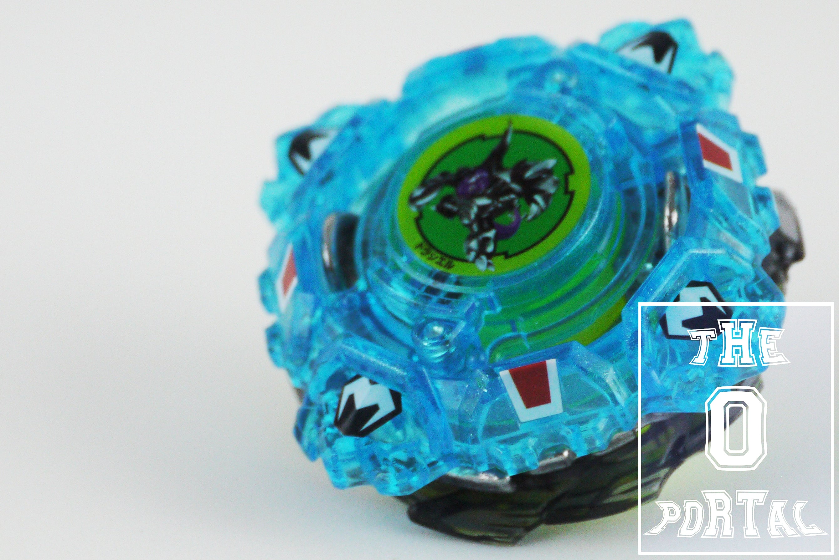 TAKARA TOMY Beyblade BURST GOD B87 Random Booster 7